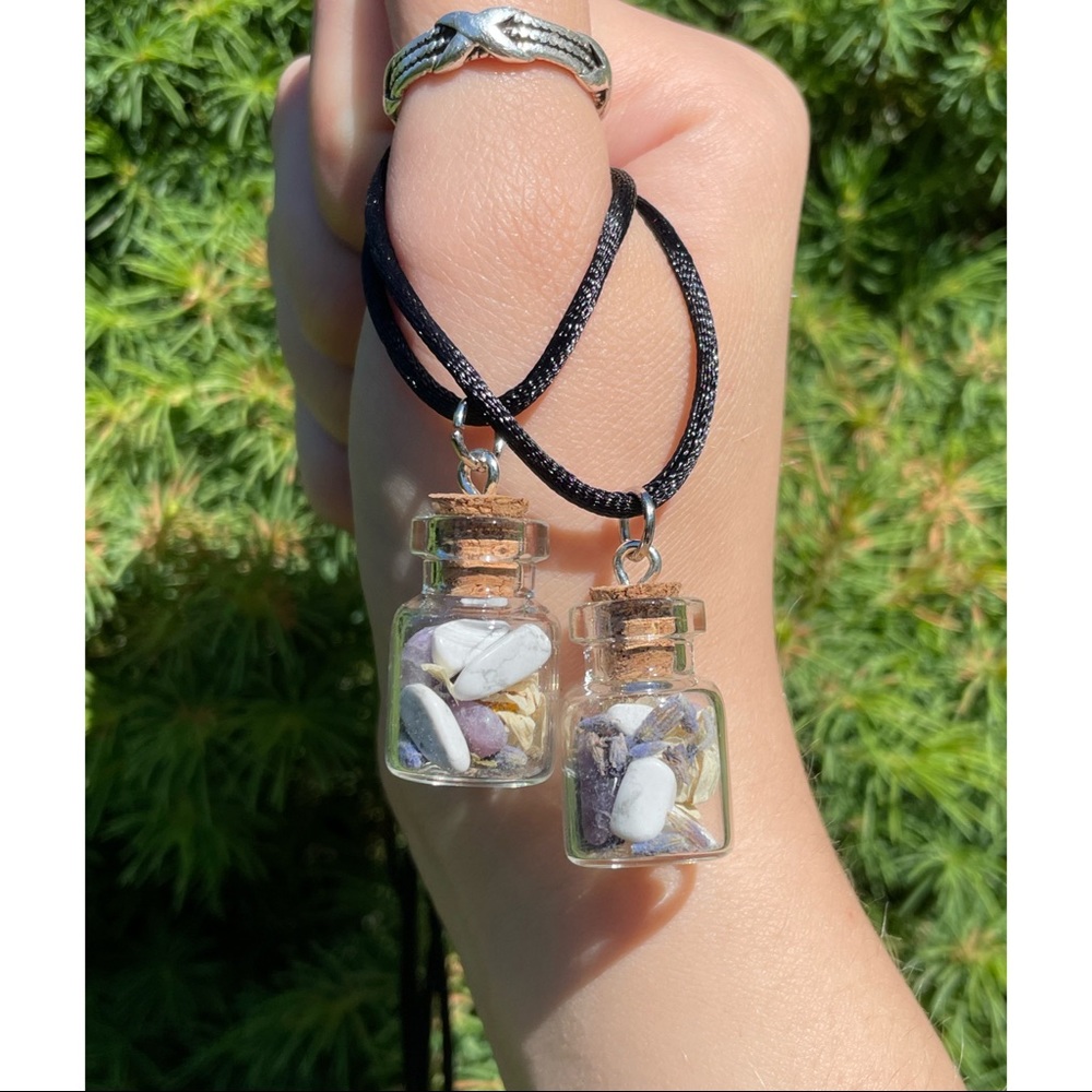 Crystal + Herb Necklace Cork Jar | Chamomile + Howlite + Lepidolite + Lavender